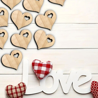 herzen-aus-holz-4-cm-a-nr-hohe-4cm-03-ihreparty-ch.jpg
