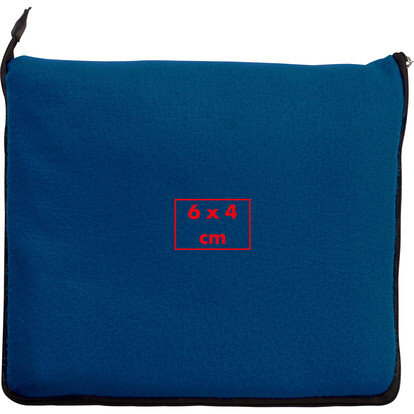 2in1-xl-fleece-decke-kissen-radcliff-blau-a-nr-277504-04-ihreparty-ch.jpg 2in1-xl-fleece-decke-kissen-radcliff-blau-a-nr-277504-04-ihreparty-ch.jpg