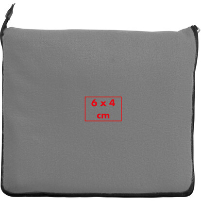 2in1-xl-fleece-decke-kissen-radcliff-grau-a-nr-277507-02-ihreparty-ch.jpg 2in1-xl-fleece-decke-kissen-radcliff-grau-a-nr-277507-02-ihreparty-ch.jpg