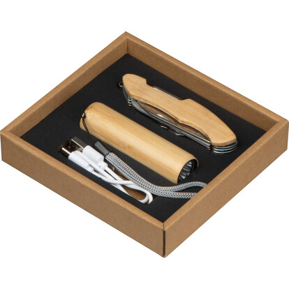set-taschenlampe-messer-oldham-beige-a-nr-379513-03-ihreparty-ch.jpg set-taschenlampe-messer-oldham-beige-a-nr-379513-03-ihreparty-ch.jpg