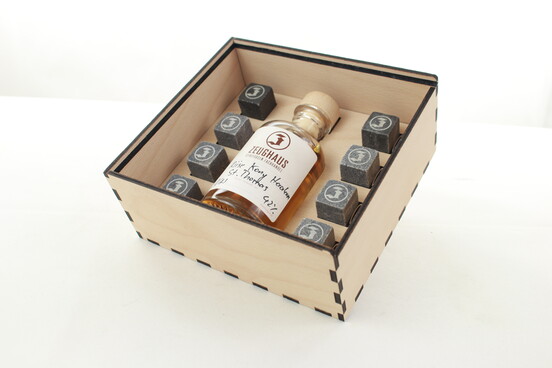 geschenkbox-fuer-whisky-a-nr-lir-1023-02-ihreparty-ch.jpg