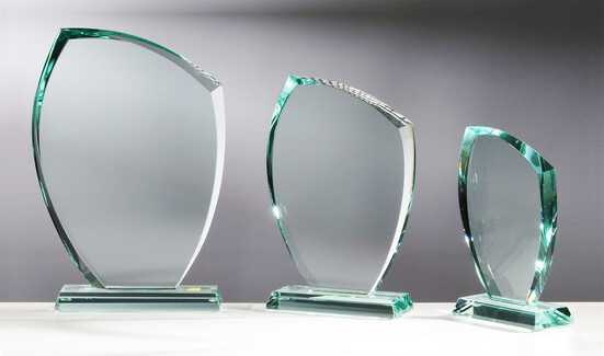 jade-glastrophaee-stone-klein-a-nr-sti-68087-01-ihreparty-ch.jpg