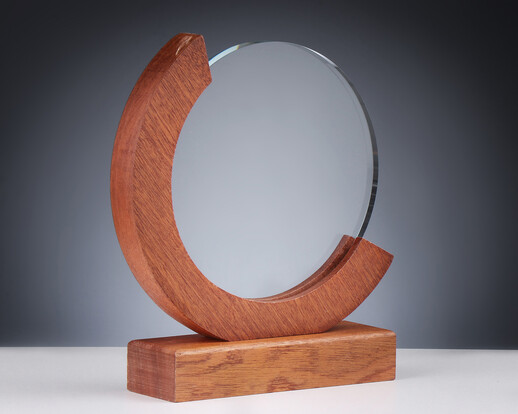 luxus-holz-award-11-mahagoni-a-nr-sti-68205-01-ihreparty-ch.jpg